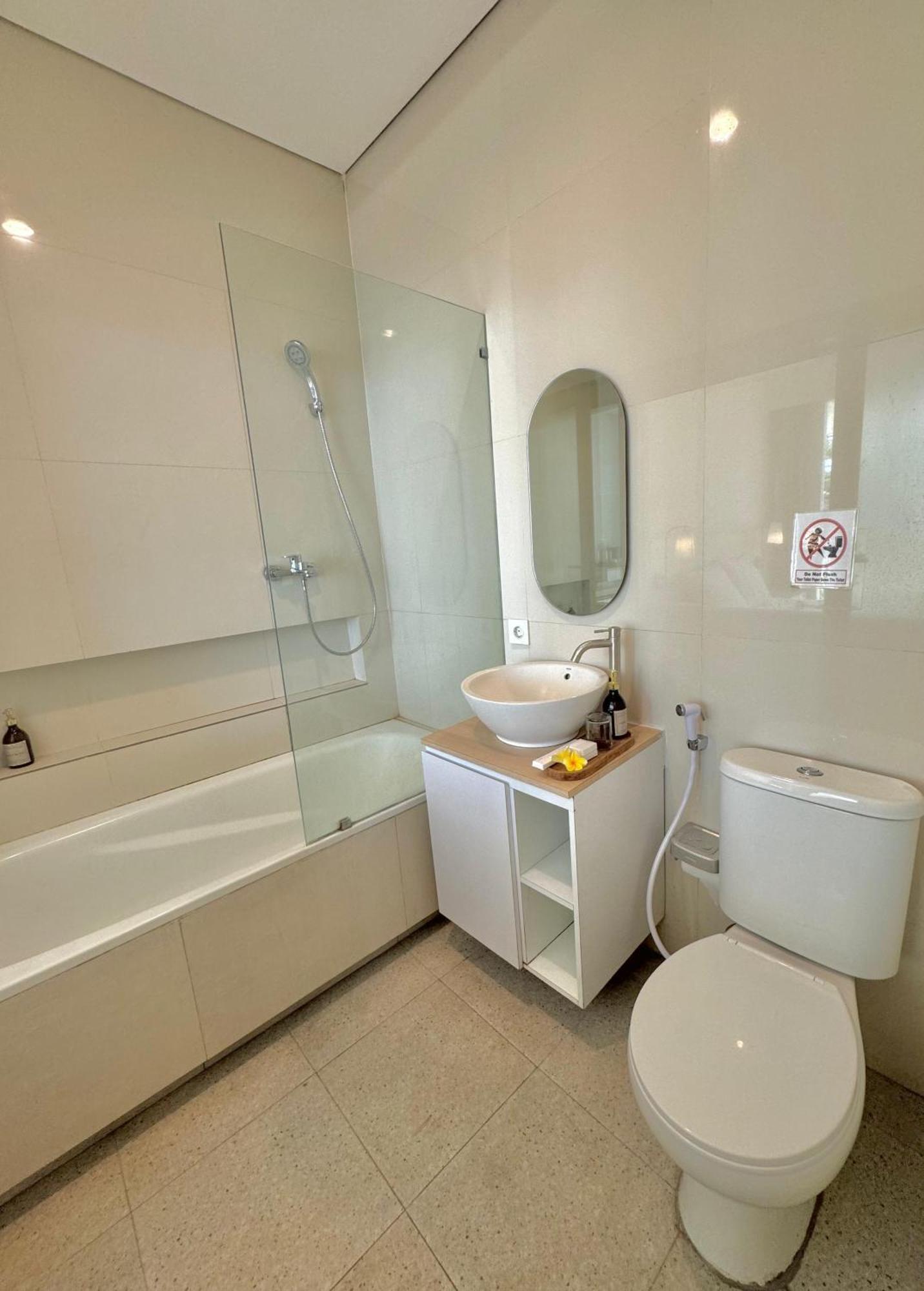 The Hita Apartement Семіньяк Екстер'єр фото